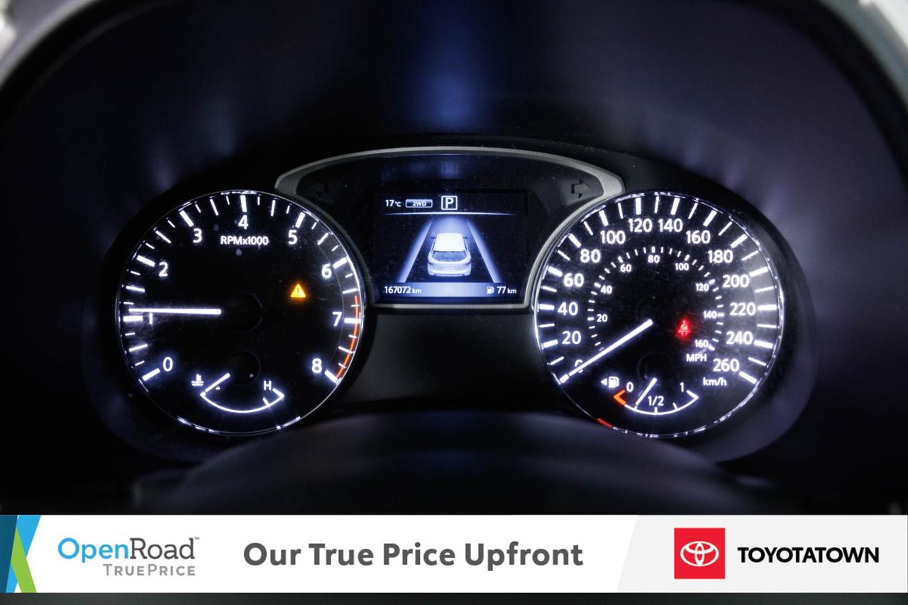 2017 Nissan Pathfinder SV! LOADED! LOW MILEAGE! Photo