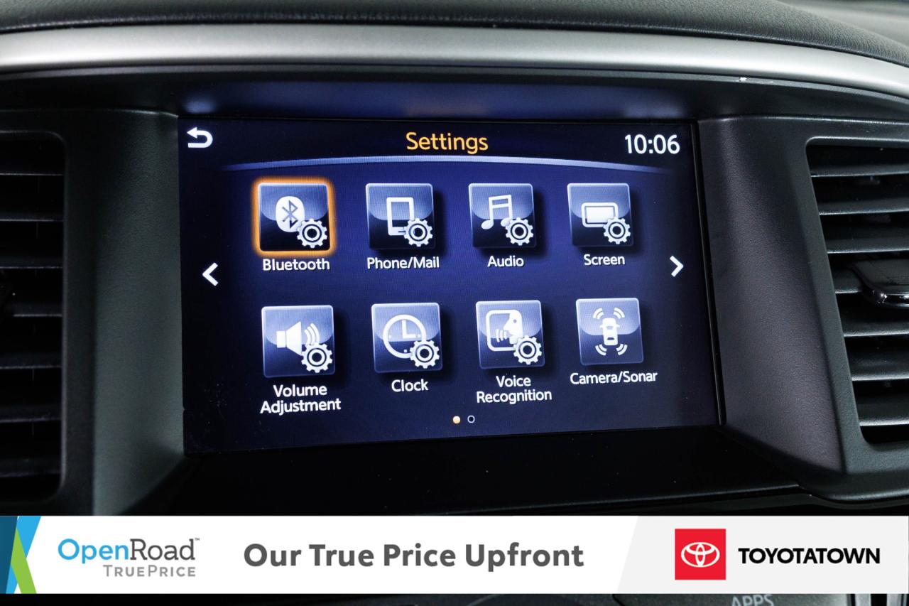 2017 Nissan Pathfinder SV! LOADED! LOW MILEAGE! Photo