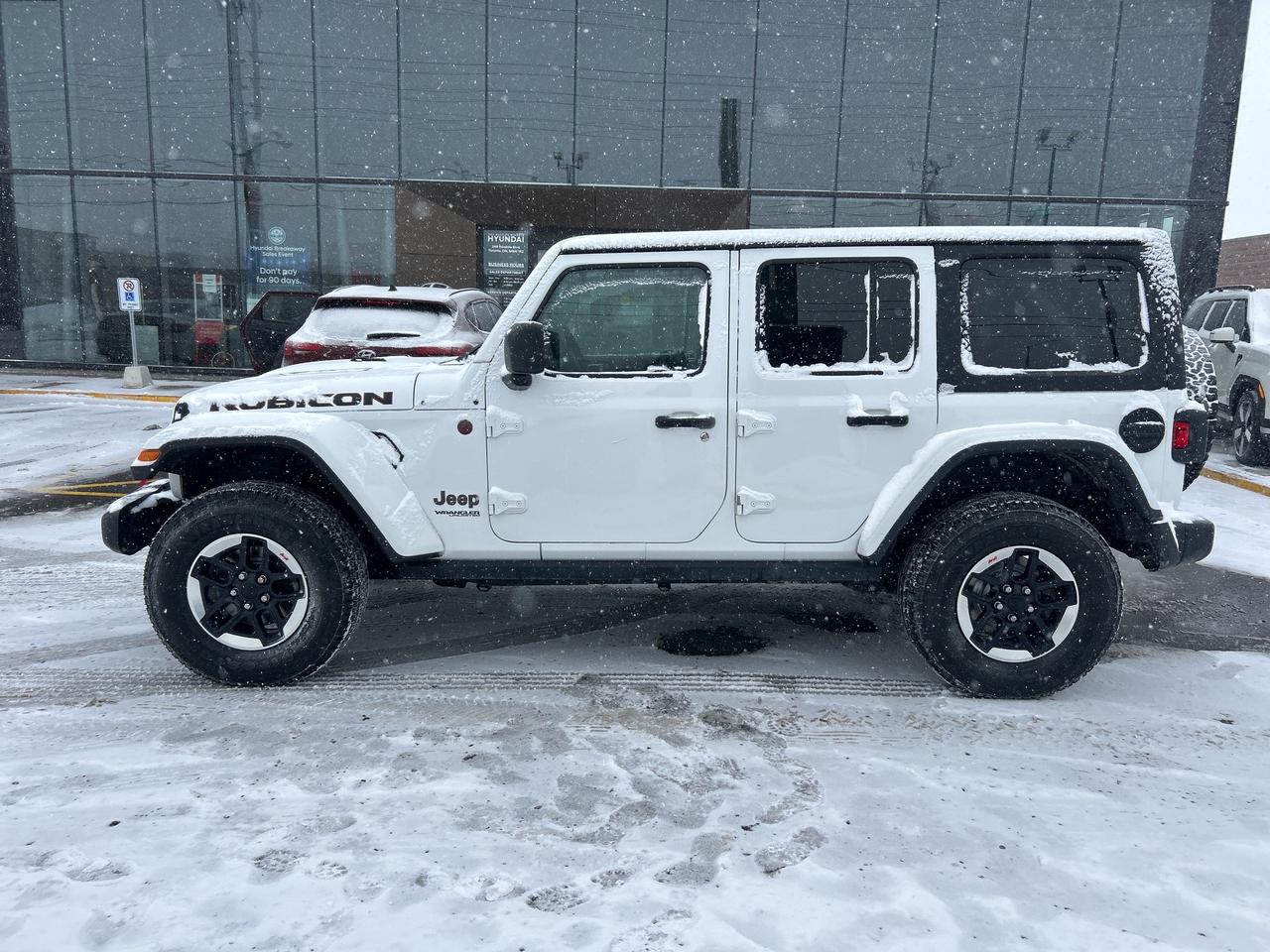 2022 Jeep Wrangler Unlimited Rubicon 4x4   CLEAN CARFAX Photo