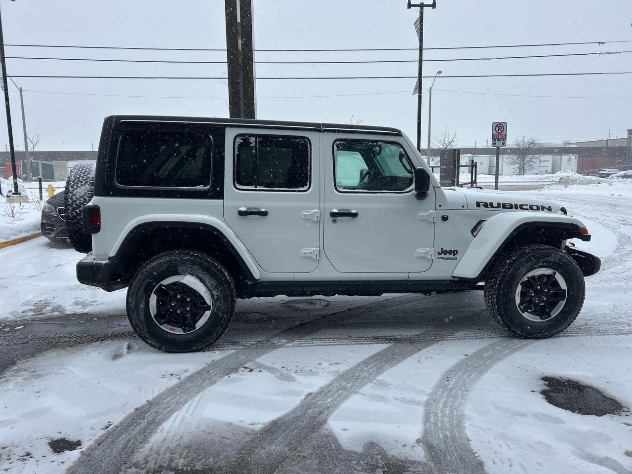 2022 Jeep Wrangler Unlimited Rubicon 4x4   CLEAN CARFAX Photo