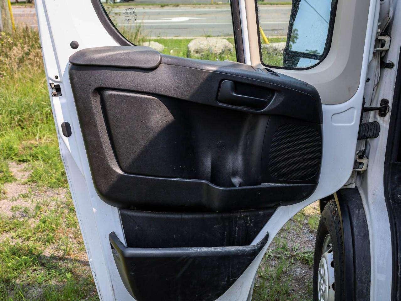 2019 RAM ProMaster High Roof LOCAL TRADE, HIGH ROOF! Photo