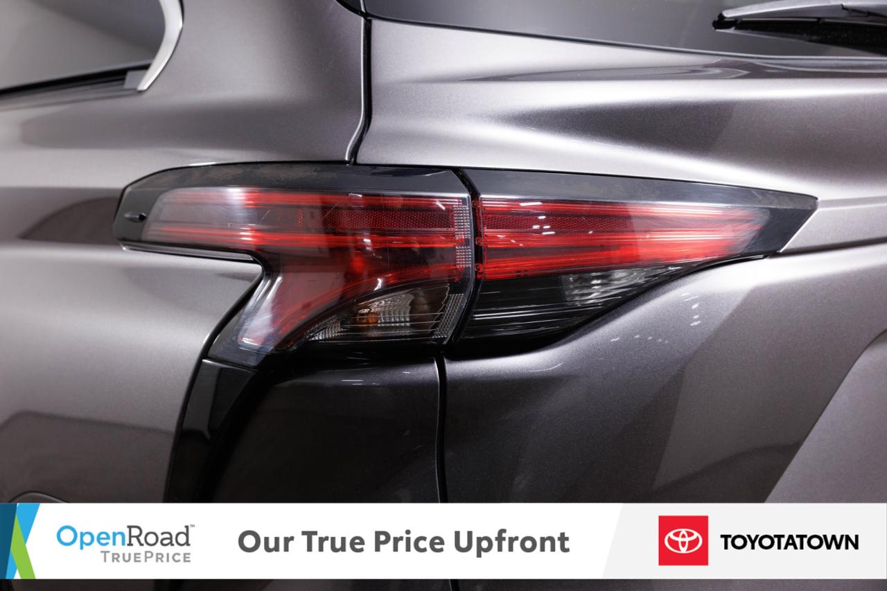 2021 Toyota Sienna XSE! CERTIFIED PRE OWNED! ELIGIBLE FOR OPEN ROAD L Photo