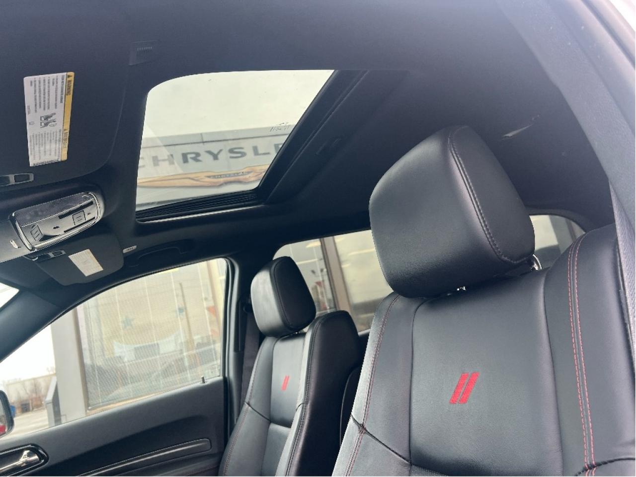 2025 Dodge Durango R/T AWD HEMI V8 *SUNROOF *NAVI *LEATHER Photo