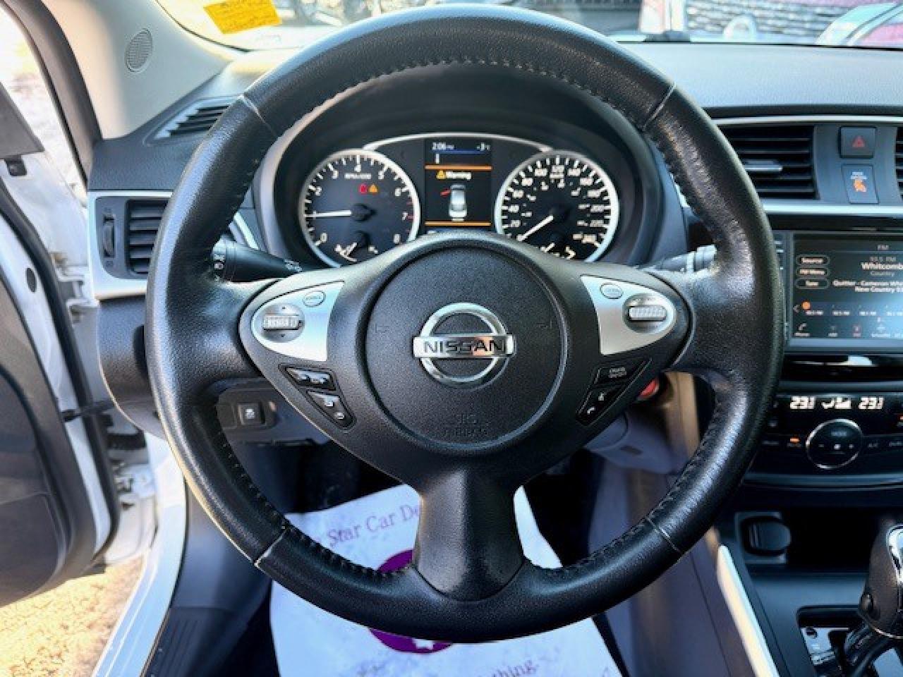 2019 Nissan Sentra SV, APPLE CARPLAY, HEATED SEATS, PUSH BUTTON, SIRI Photo