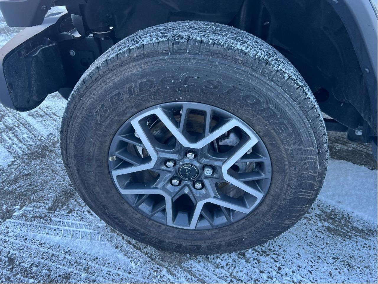 2025 Jeep Wrangler Sahara 4x4 V6 Demonstrator *LTHR *POWER SKYTOP Photo