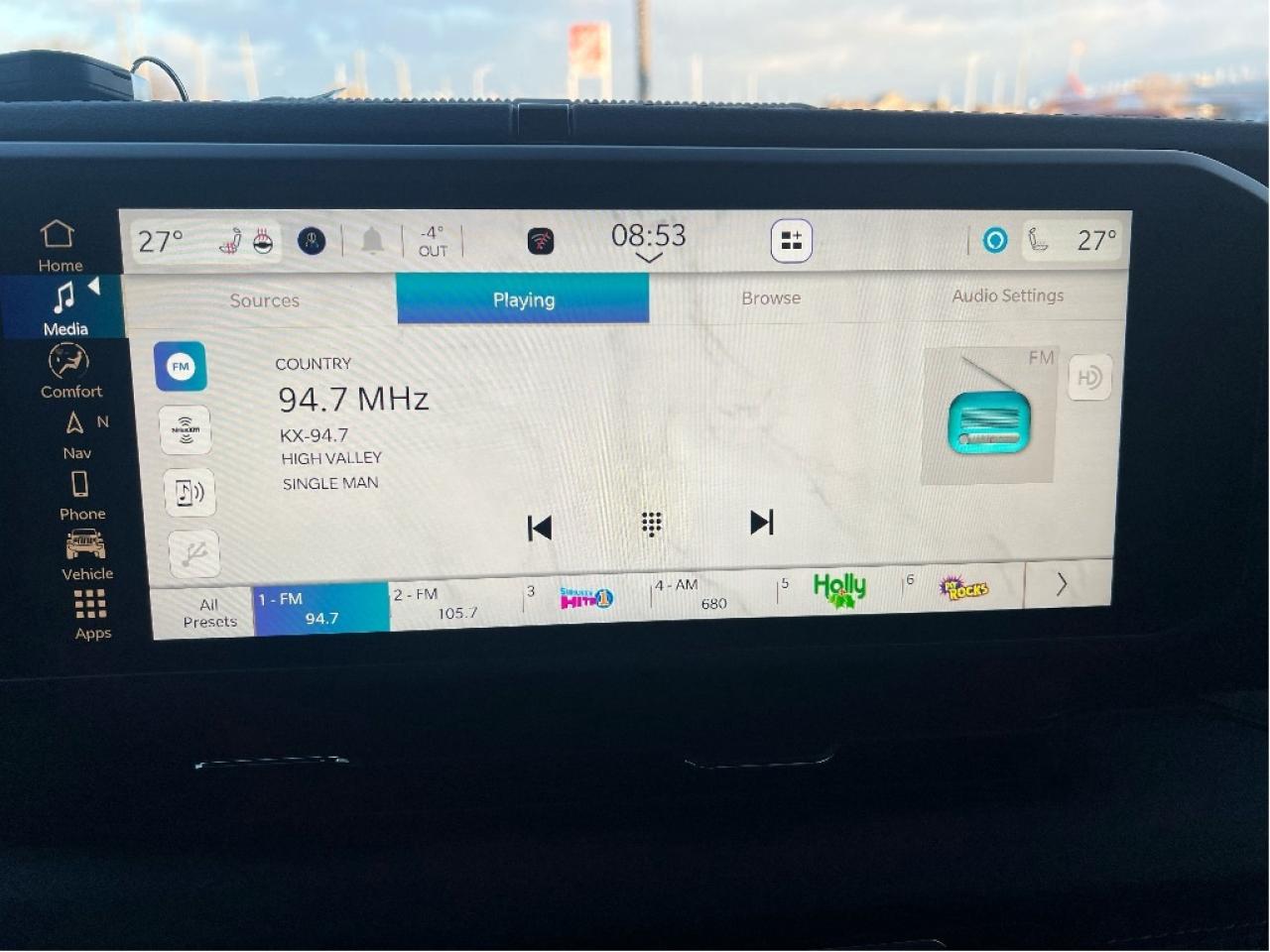 2025 Jeep Wrangler Sahara 4x4 V6 Demonstrator *LTHR *POWER SKYTOP Photo