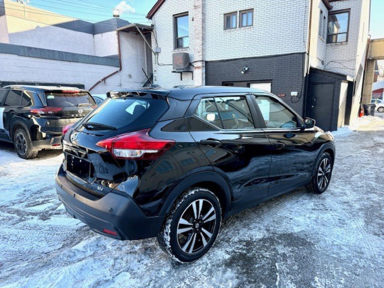 2020 Nissan Kicks SV, APPLE CARPLAY, HEATED SEATS, PUSH BUTTON, SIRI Photo