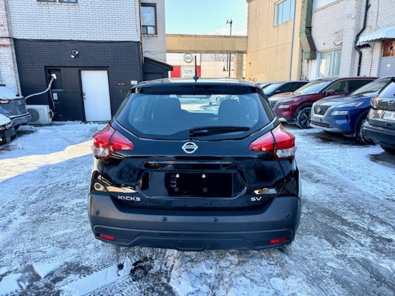 2020 Nissan Kicks SV, APPLE CARPLAY, HEATED SEATS, PUSH BUTTON, SIRI Photo