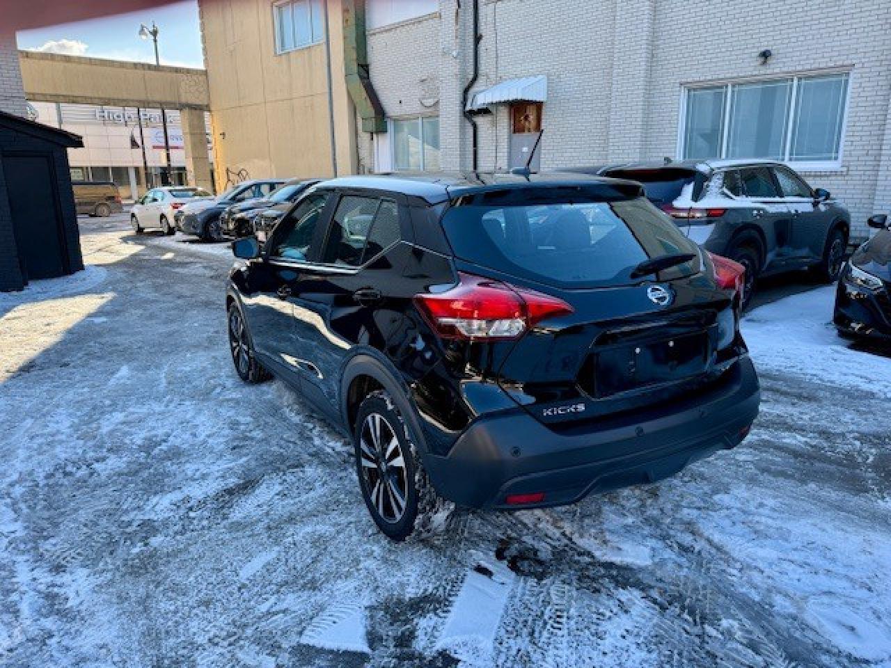 2020 Nissan Kicks SV, APPLE CARPLAY, HEATED SEATS, PUSH BUTTON, SIRI Photo