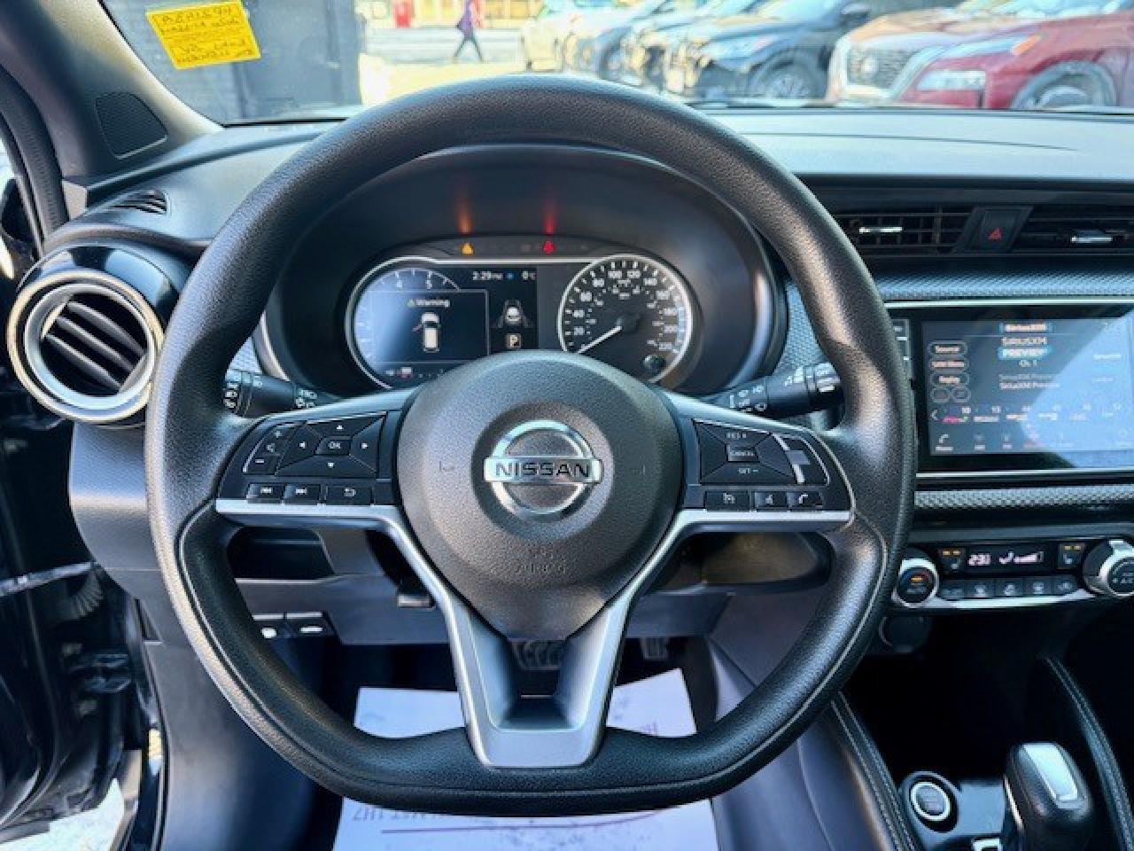 2020 Nissan Kicks SV, APPLE CARPLAY, HEATED SEATS, PUSH BUTTON, SIRI Photo