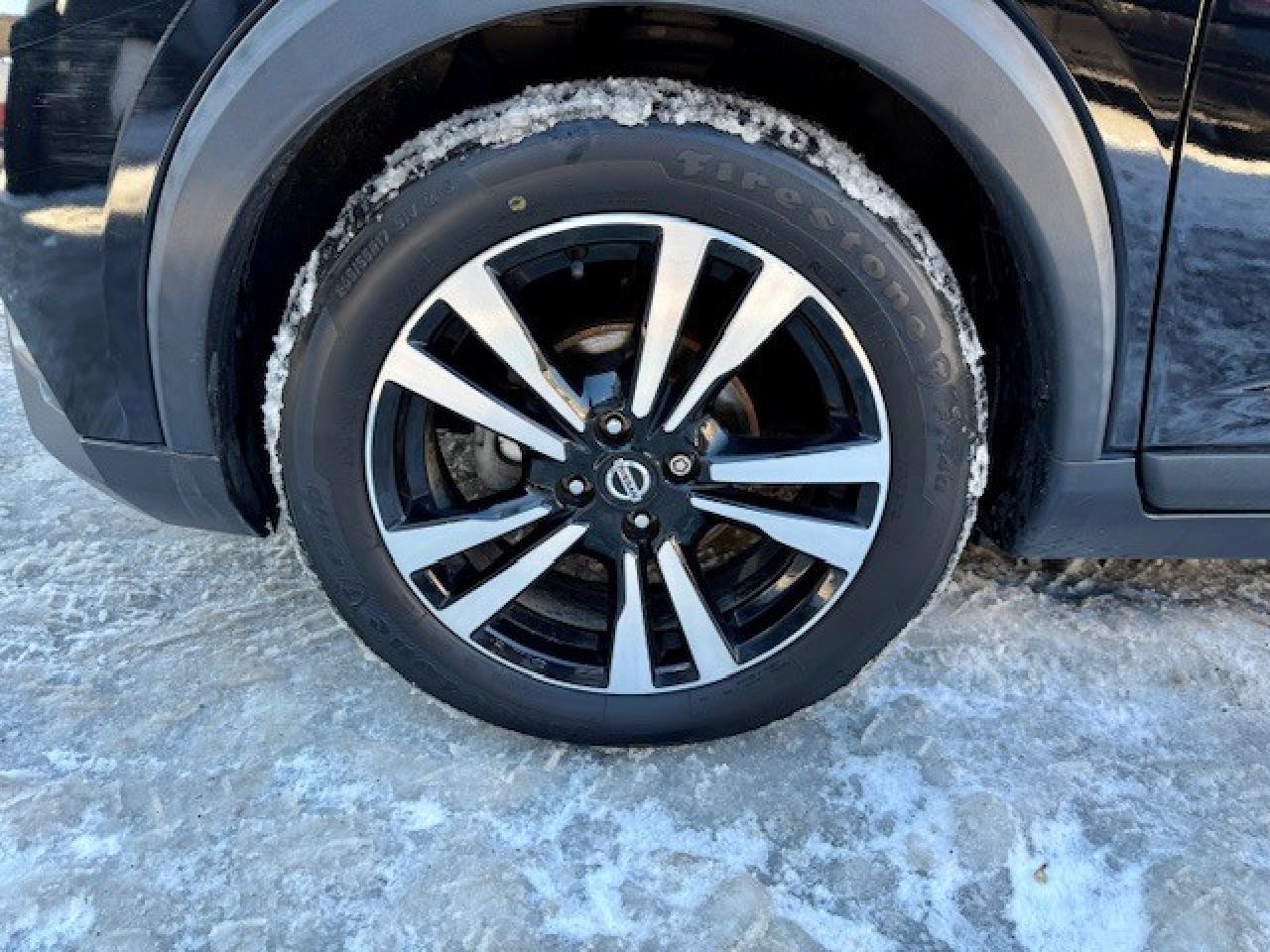 2020 Nissan Kicks SV, APPLE CARPLAY, HEATED SEATS, PUSH BUTTON, SIRI Photo