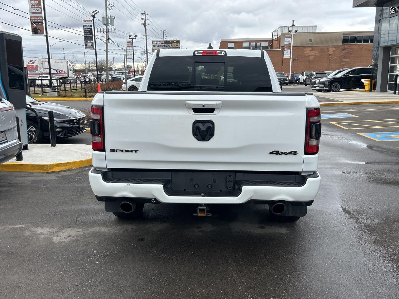 2022 RAM 1500 Sport 4x4 Crew Cab 5'7  Box   CLEAN CARFAX Photo