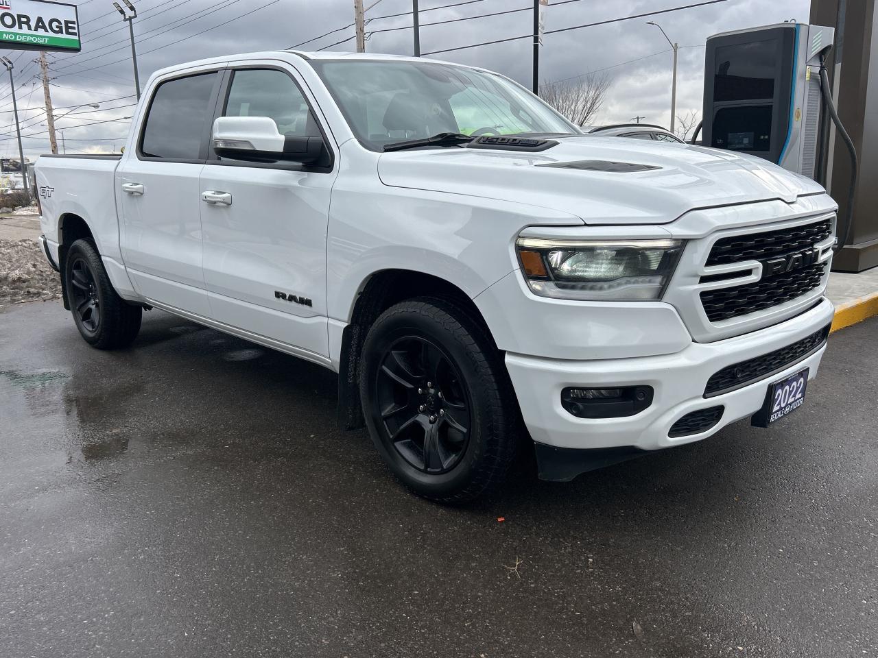 2022 RAM 1500 Sport 4x4 Crew Cab 5'7  Box   CLEAN CARFAX Photo