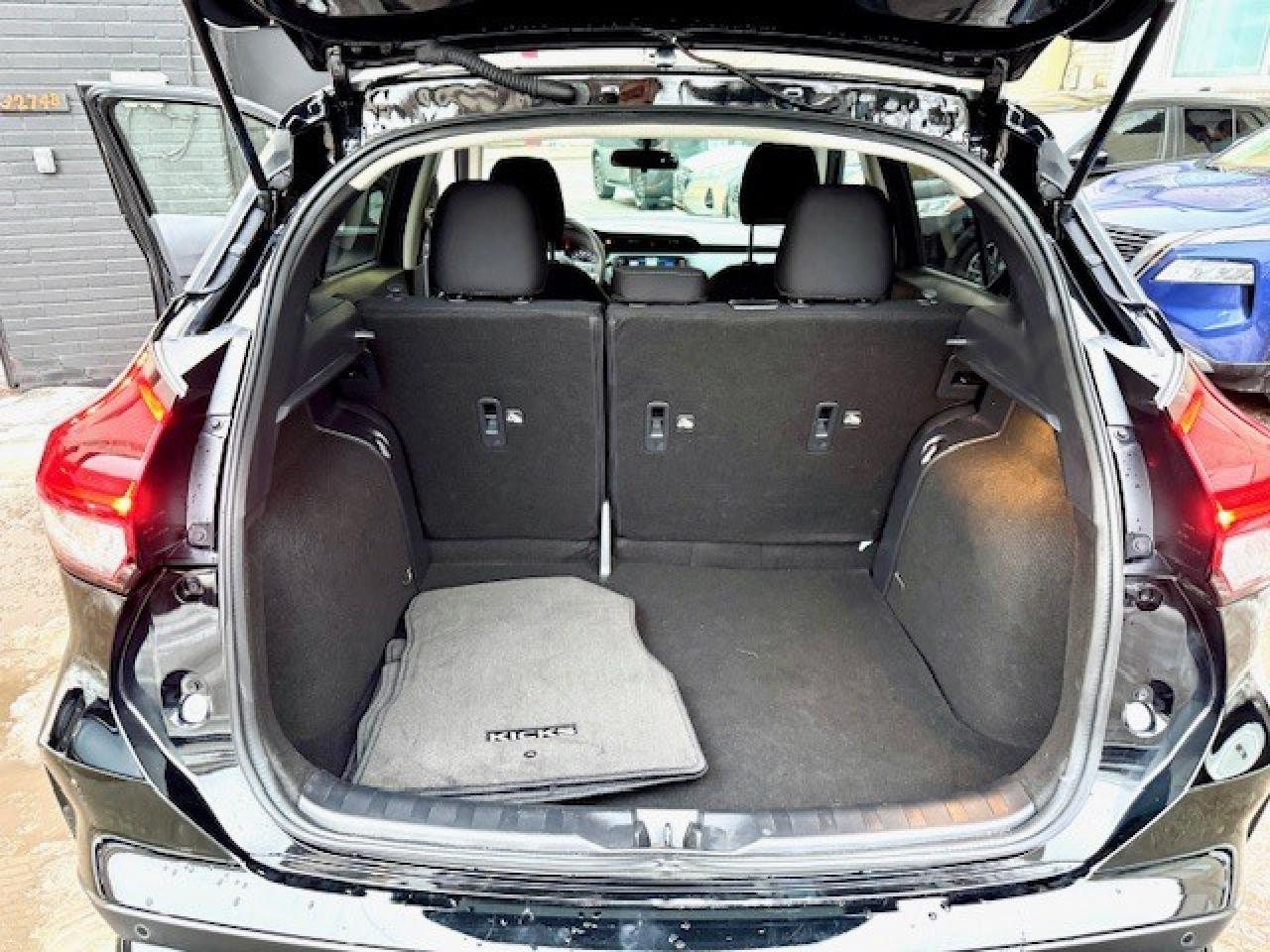 2024 Nissan Kicks SV, APPLE CARPLAY, REMOTE START, HEATED SEATS, XM Photo