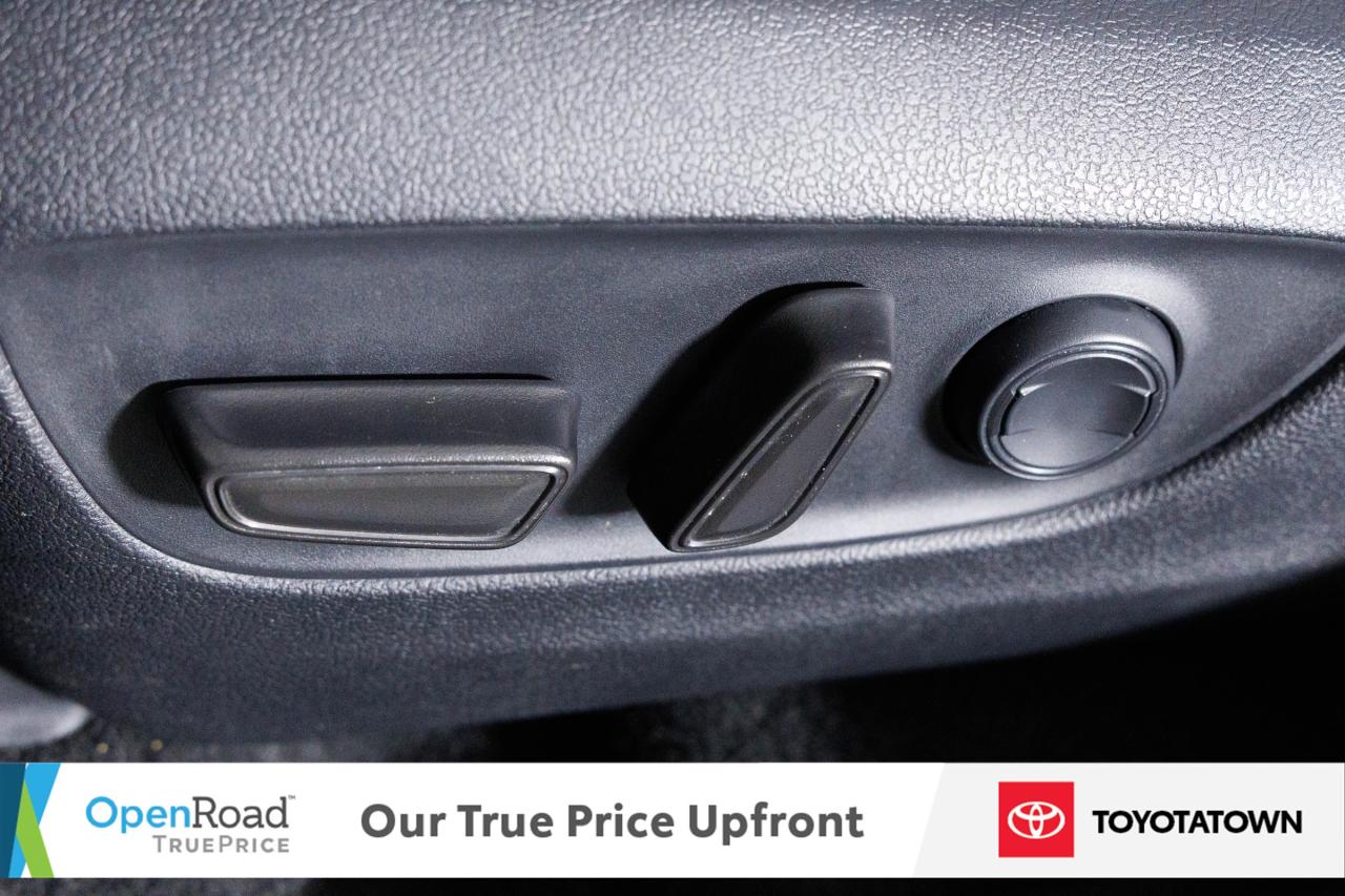 2020 Toyota RAV4 Hybrid XSE TECHNOLOGY PACKAGE! ACCIDENT FREE! ELIGIBLE FO Photo