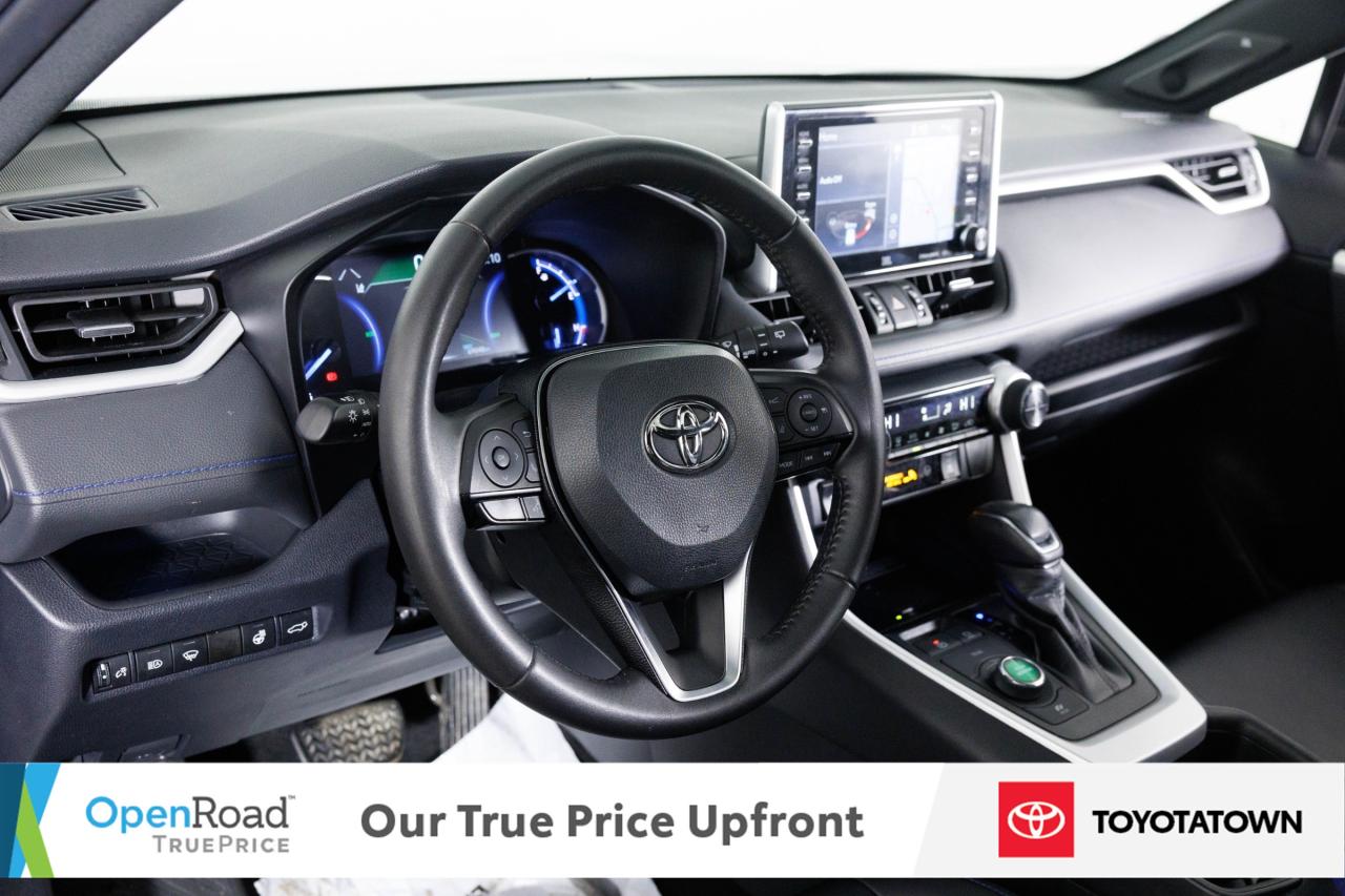 2020 Toyota RAV4 Hybrid XSE TECHNOLOGY PACKAGE! ACCIDENT FREE! ELIGIBLE FO Photo