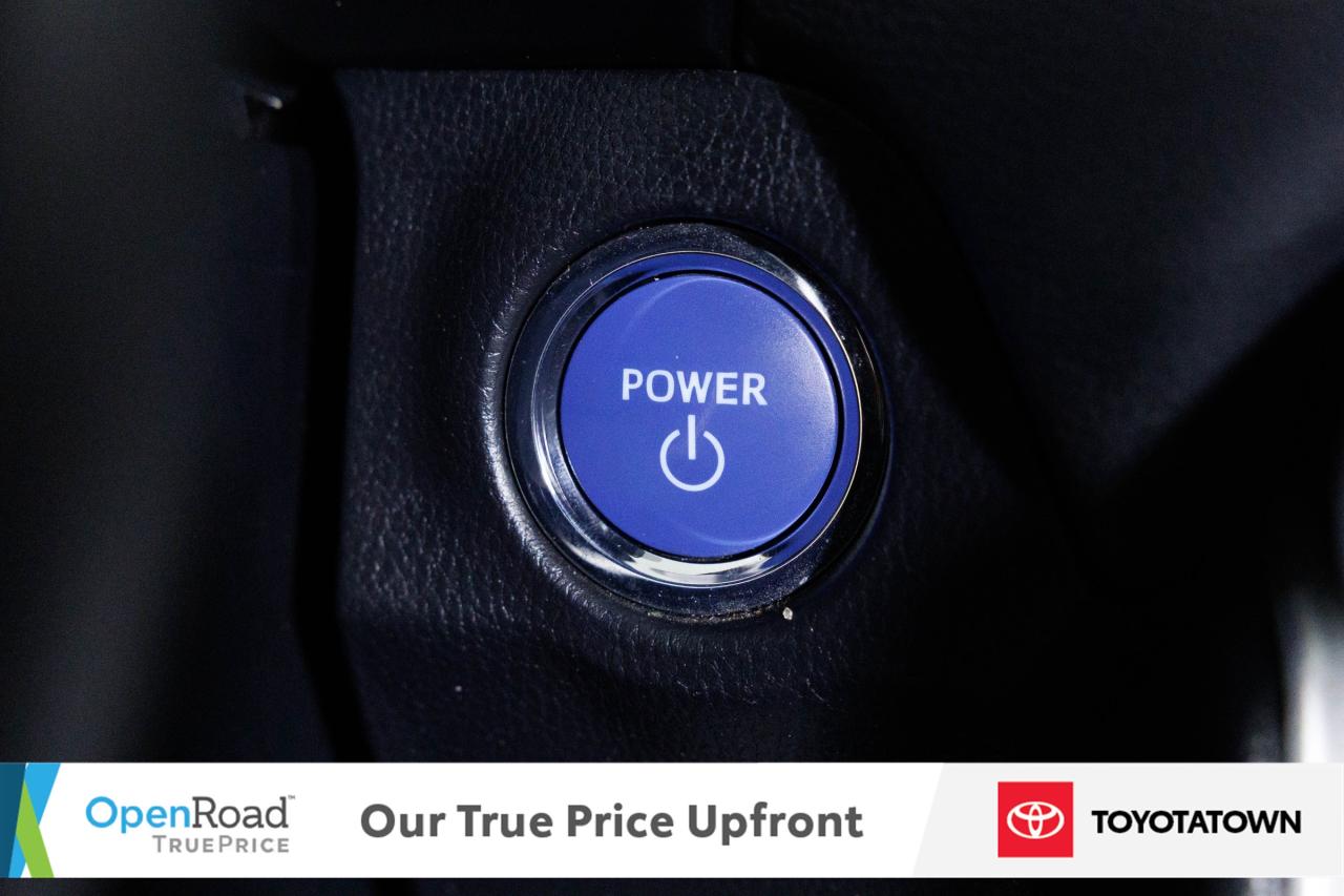 2020 Toyota RAV4 Hybrid XSE TECHNOLOGY PACKAGE! ACCIDENT FREE! ELIGIBLE FO Photo