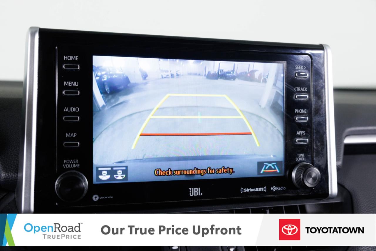 2020 Toyota RAV4 Hybrid XSE TECHNOLOGY PACKAGE! ACCIDENT FREE! ELIGIBLE FO Photo