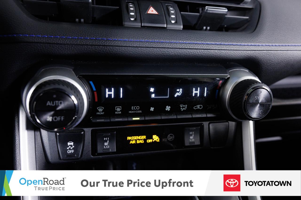 2020 Toyota RAV4 Hybrid XSE TECHNOLOGY PACKAGE! ACCIDENT FREE! ELIGIBLE FO Photo