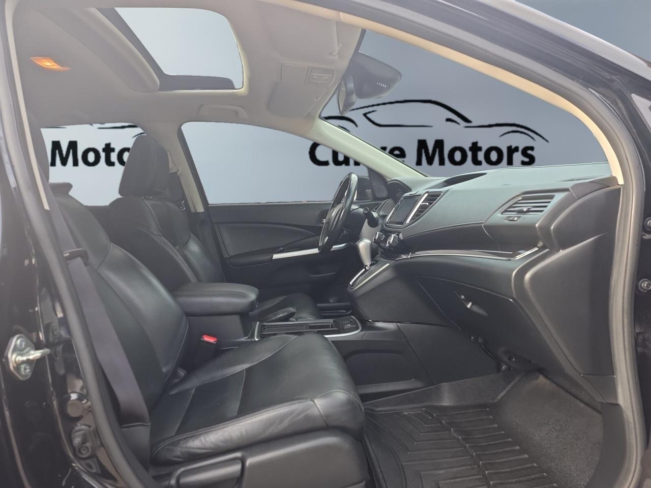 2016 Honda CR-V AWD Touring * NO ACCIDENTS / SUNROOF / NAVIGATION Photo