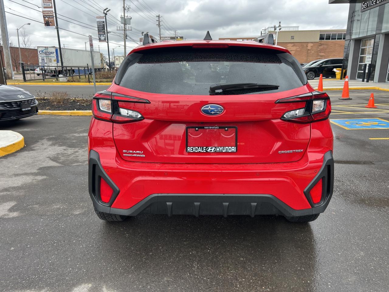 2025 Subaru Crosstrek Limited AWD   CLEAN CARFAX   ONE OWNER Photo3