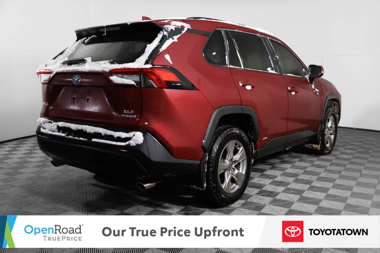 2024 Toyota RAV4 Hybrid XLE! CERTIFIED PRE OWNED! ACCIDENT FREE! ELIGIBLE Photo
