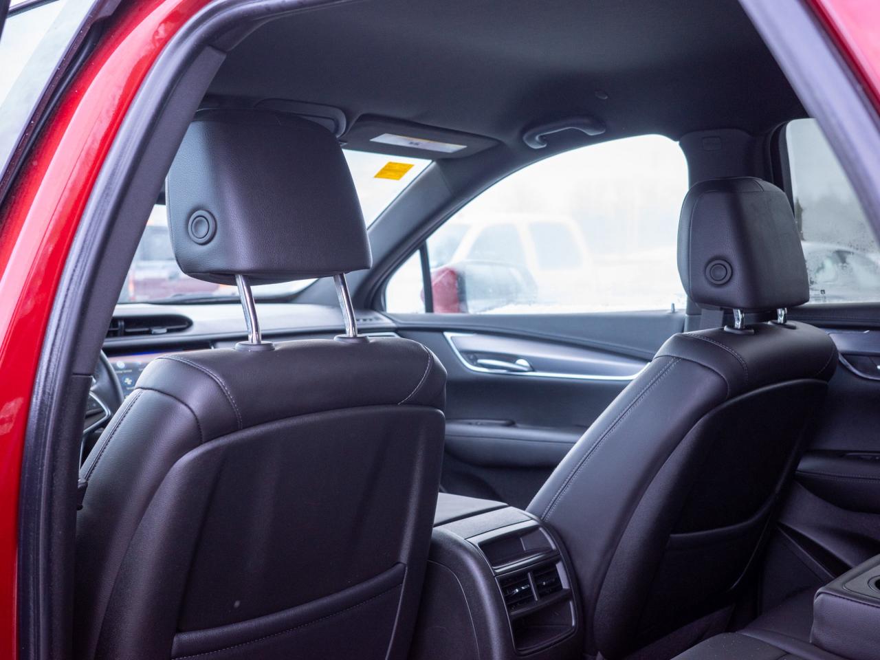 2024 Cadillac XT5 FWD Luxury- Heated Steering Photo