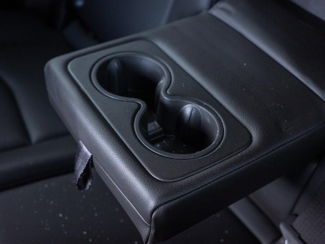 2024 Cadillac XT5 FWD Luxury- Heated Steering Photo