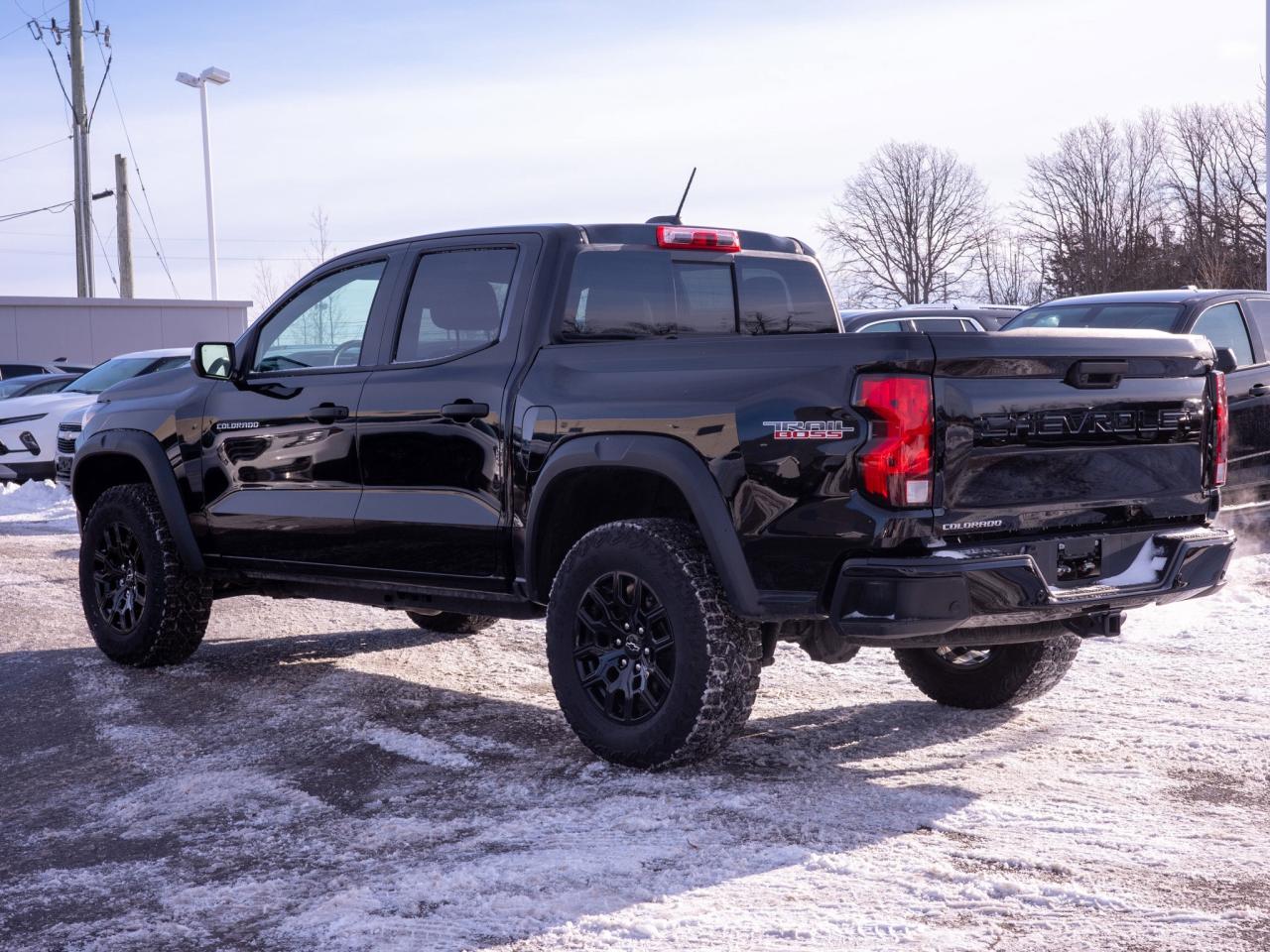 2025 Chevrolet Colorado 4WD Trail Boss- Lane Keeping Assist Heated Mirrors Photo