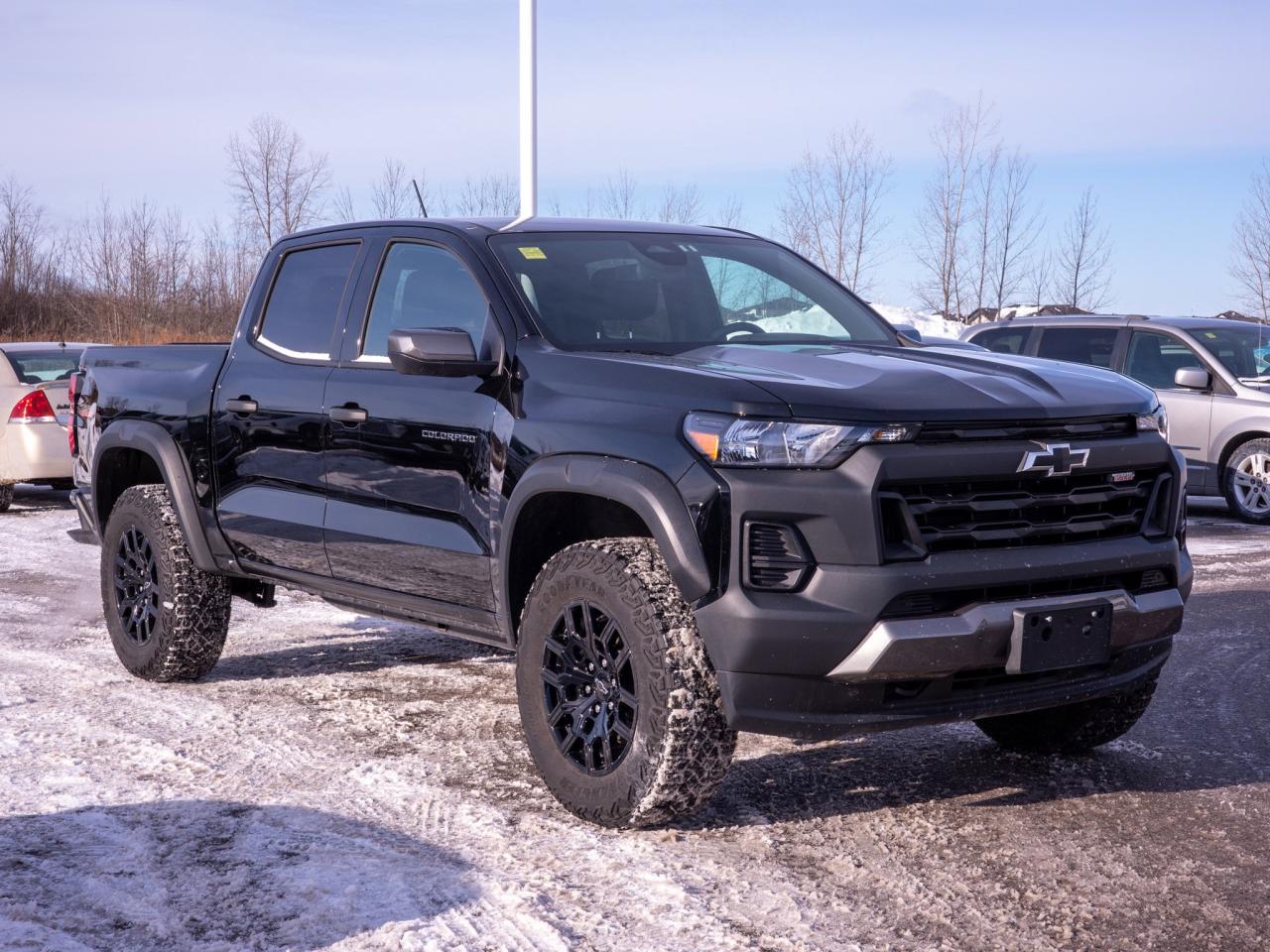 2025 Chevrolet Colorado 4WD Trail Boss- Lane Keeping Assist Heated Mirrors Photo