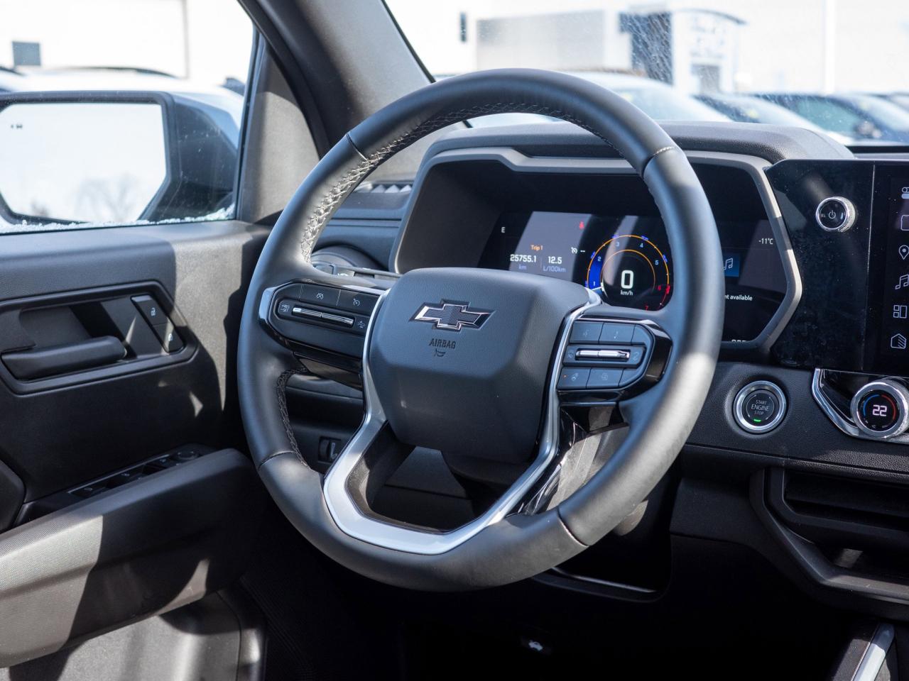 2025 Chevrolet Colorado 4WD Trail Boss- Lane Keeping Assist Heated Mirrors Photo