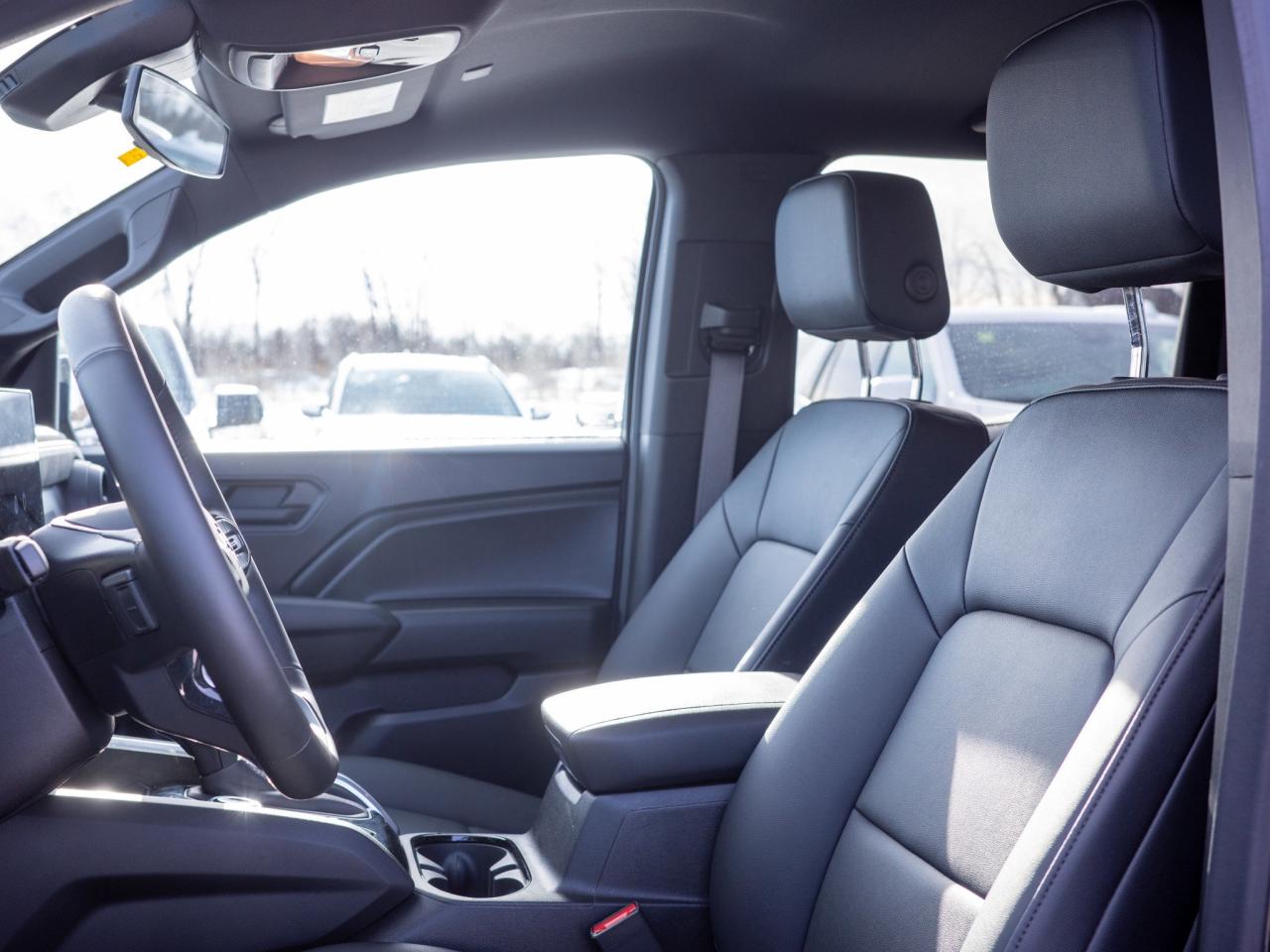 2025 Chevrolet Colorado 4WD Trail Boss- Lane Keeping Assist Heated Mirrors Photo