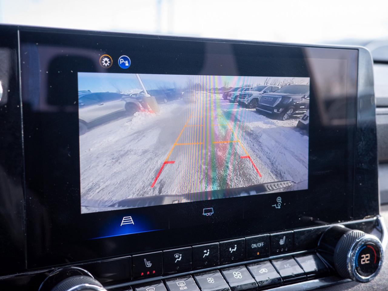 2025 Chevrolet Colorado 4WD Trail Boss- Lane Keeping Assist Heated Mirrors Photo