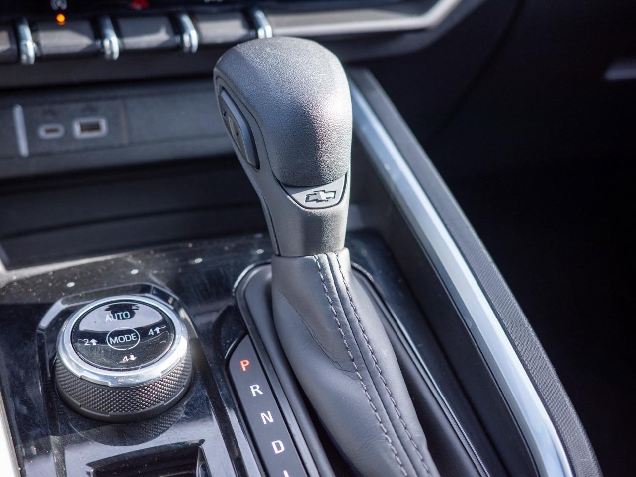 2025 Chevrolet Colorado 4WD Trail Boss- Lane Keeping Assist Heated Mirrors Photo