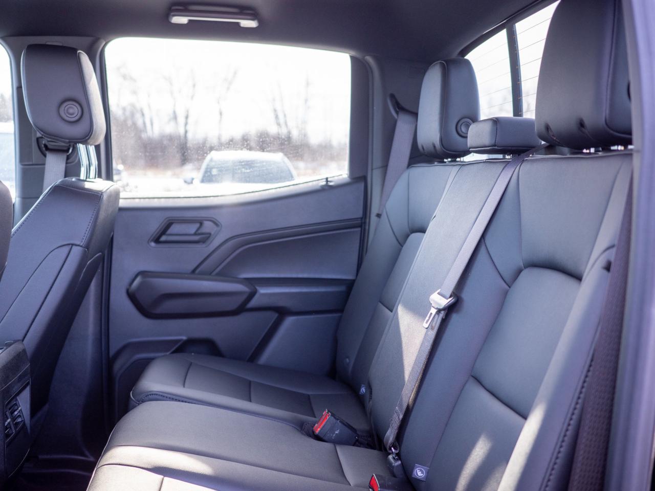 2025 Chevrolet Colorado 4WD Trail Boss- Lane Keeping Assist Heated Mirrors Photo