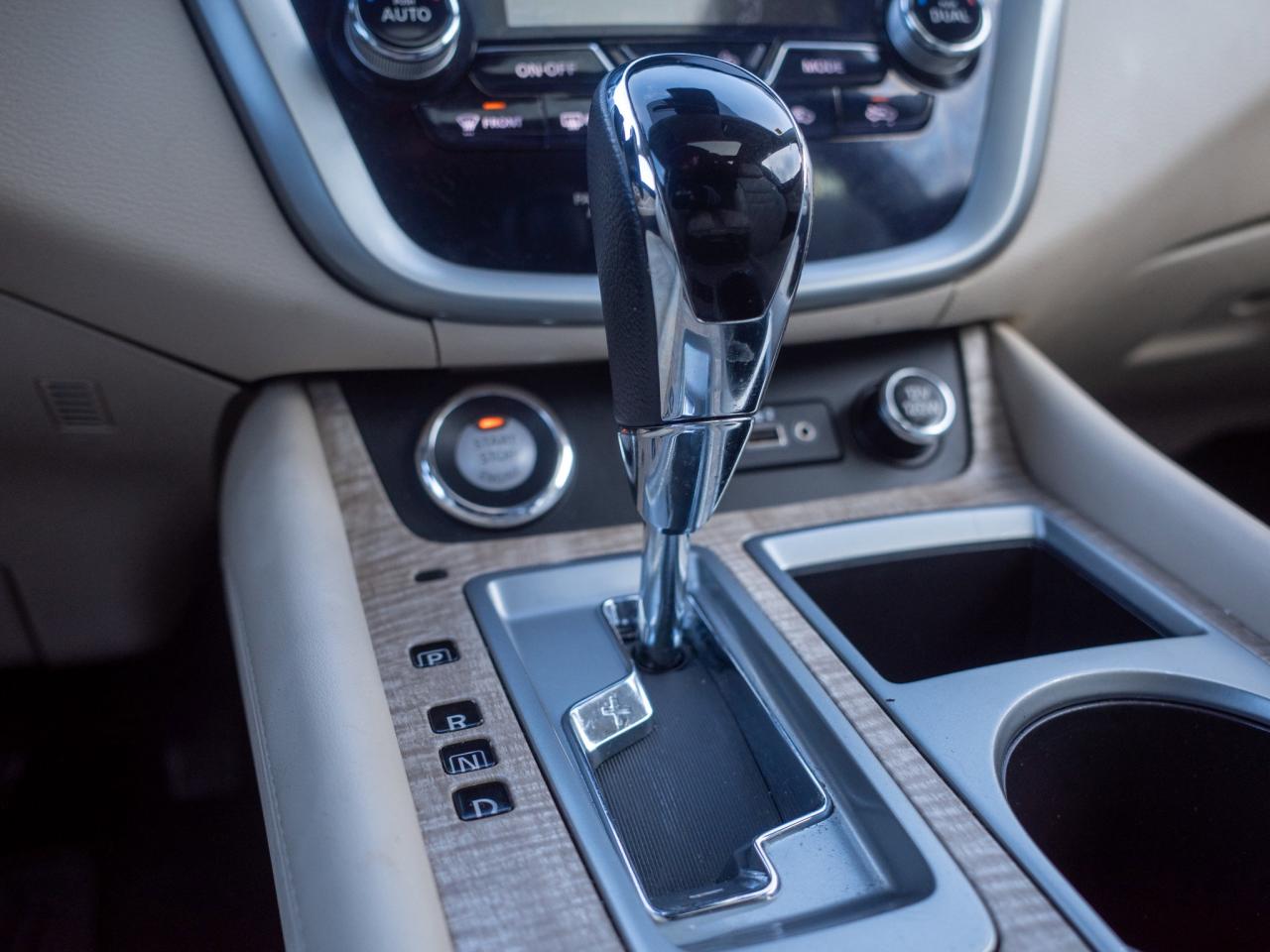 2020 Nissan Murano SL - Heated Steering Wheel Photo