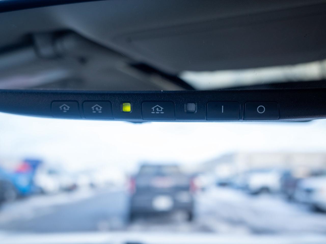 2020 Nissan Murano SL - Heated Steering Wheel Photo