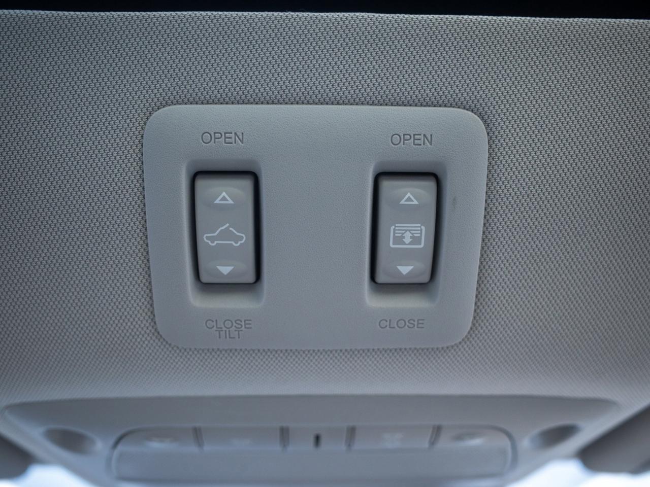 2020 Nissan Murano SL - Heated Steering Wheel Photo