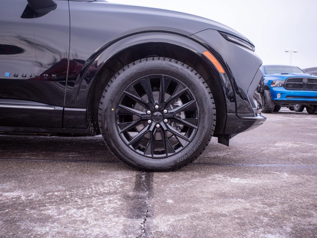 2025 Chevrolet Equinox EV RS- Heated Steering Wheel,360° Camera Photo