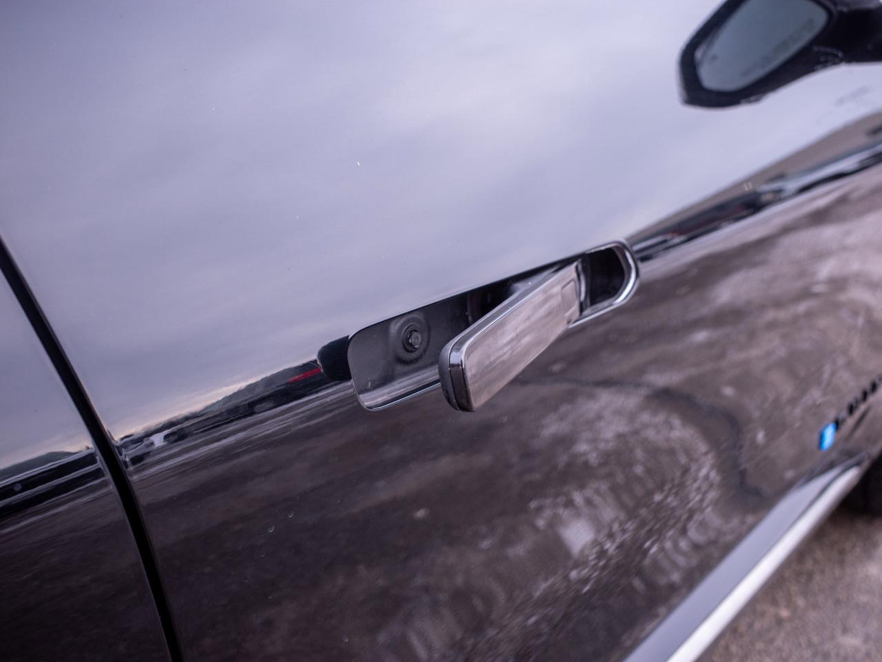 2025 Chevrolet Equinox EV RS- Heated Steering Wheel,360° Camera Photo