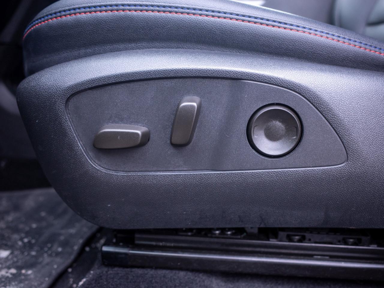 2025 Chevrolet Equinox EV RS- Heated Steering Wheel,360° Camera Photo