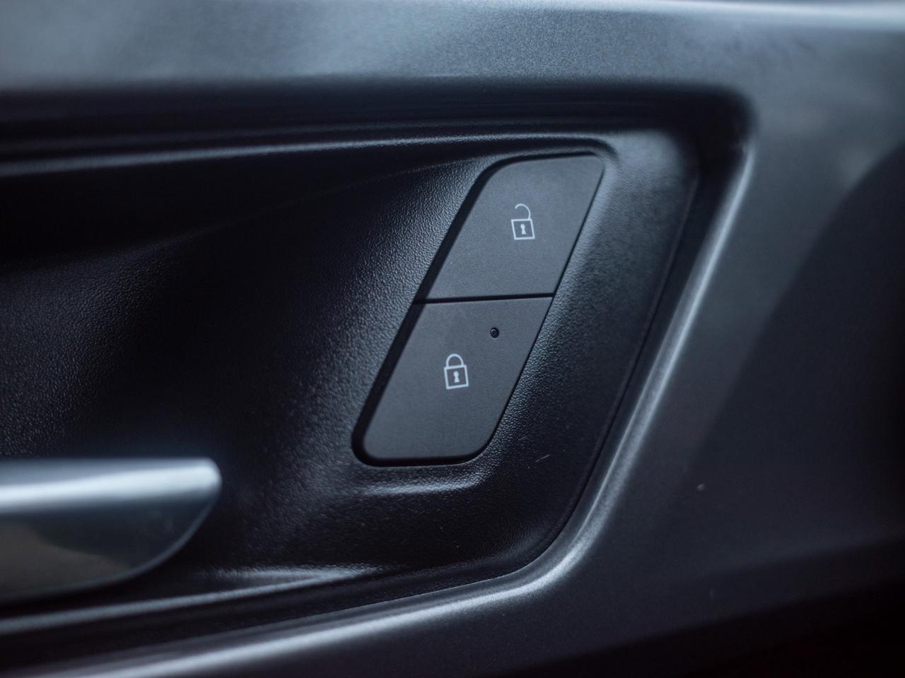 2025 Chevrolet Equinox EV RS- Heated Steering Wheel,360° Camera Photo