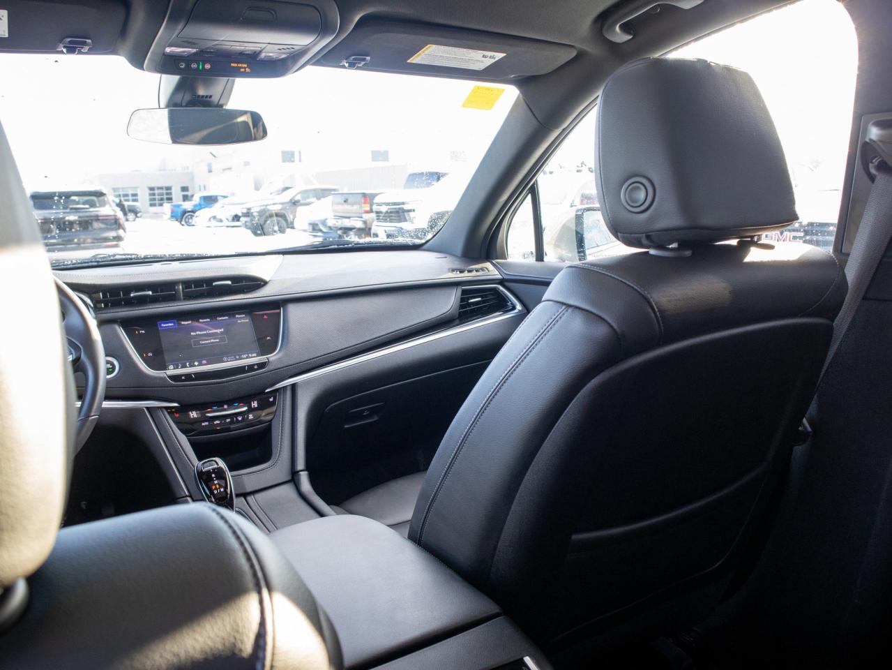 2023 Cadillac XT6 AWD Luxury - Sun/Moon Roof Photo