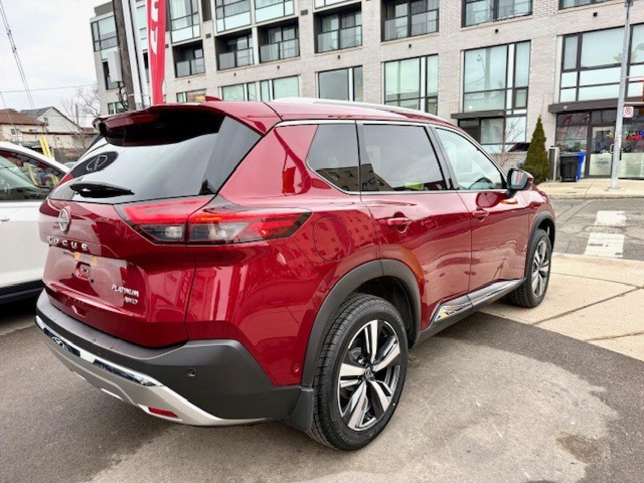 2023 Nissan Rogue PLATINUM, BOSE, LEATHER, PANO ROOF, NAVI, 19" ALLO Photo