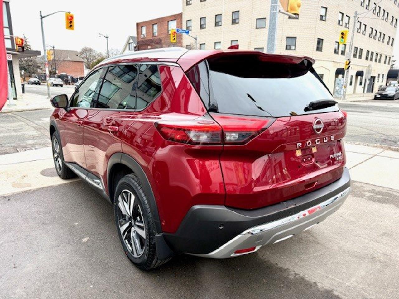 2023 Nissan Rogue PLATINUM, BOSE, LEATHER, PANO ROOF, NAVI, 19" ALLO Photo