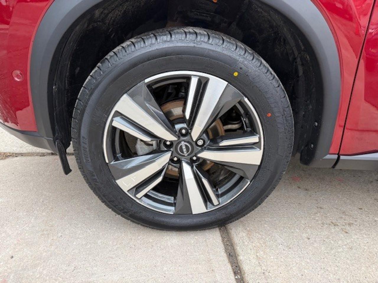 2023 Nissan Rogue PLATINUM, BOSE, LEATHER, PANO ROOF, NAVI, 19" ALLO Photo