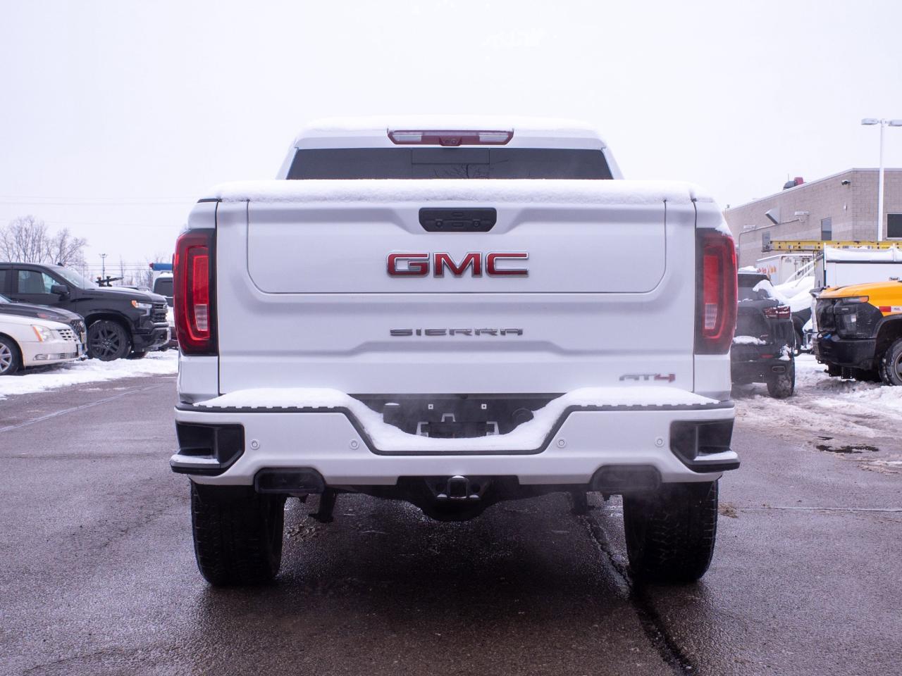 2022 GMC Sierra 1500 Limited AT4 - Heated and Cooled Front Seats Photo