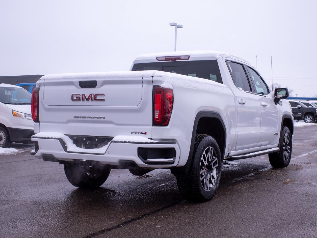 2022 GMC Sierra 1500 Limited AT4 - Heated and Cooled Front Seats Photo