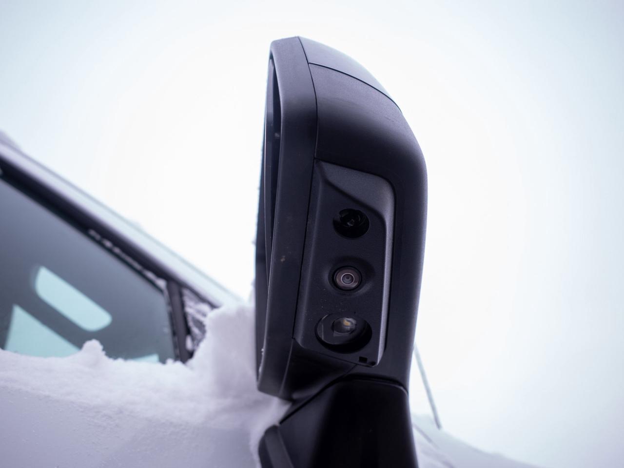 2022 GMC Sierra 1500 Limited AT4 - Heated and Cooled Front Seats Photo