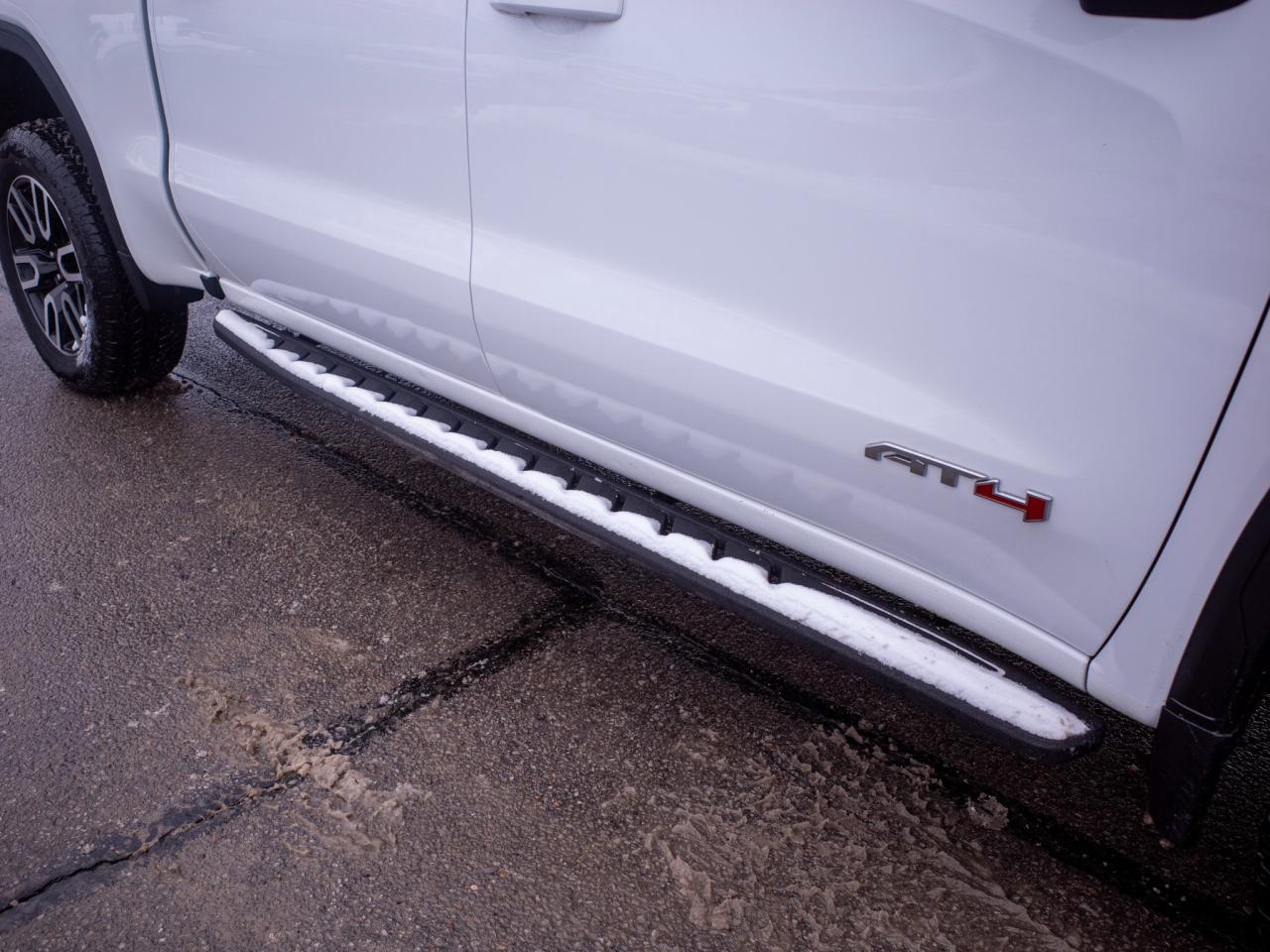 2022 GMC Sierra 1500 Limited AT4 - Heated and Cooled Front Seats Photo